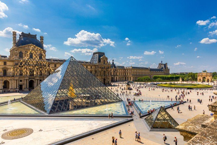 Louvre
