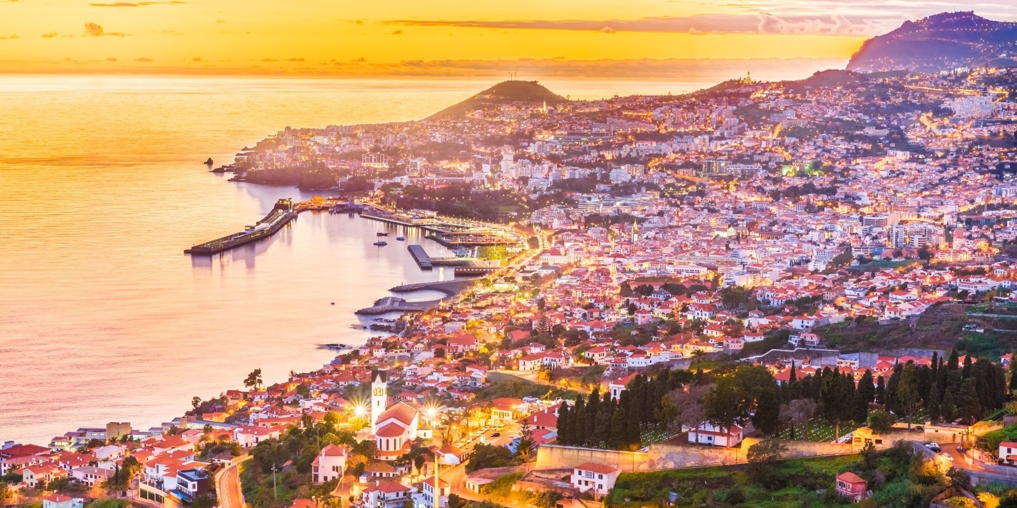 Madeira utazás: zöld hegyek, óceánpart és felejthetetlen programok