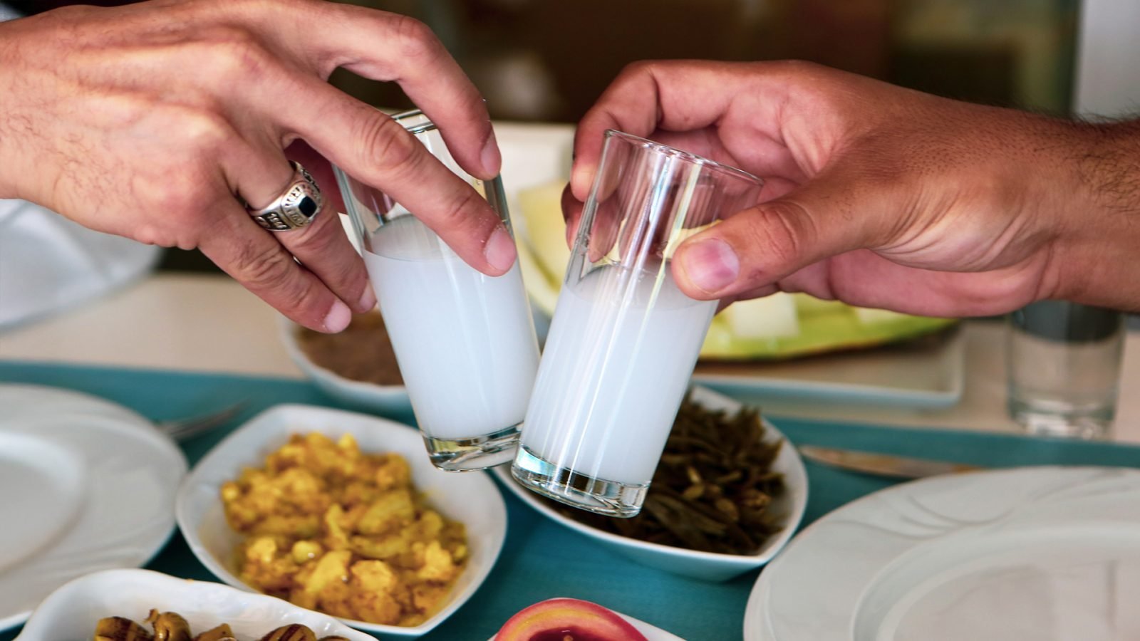 kuchnia-turecka-10-potraw-i-przysmakow-ktorych-sprobujesz-w-turcji-galeria-1