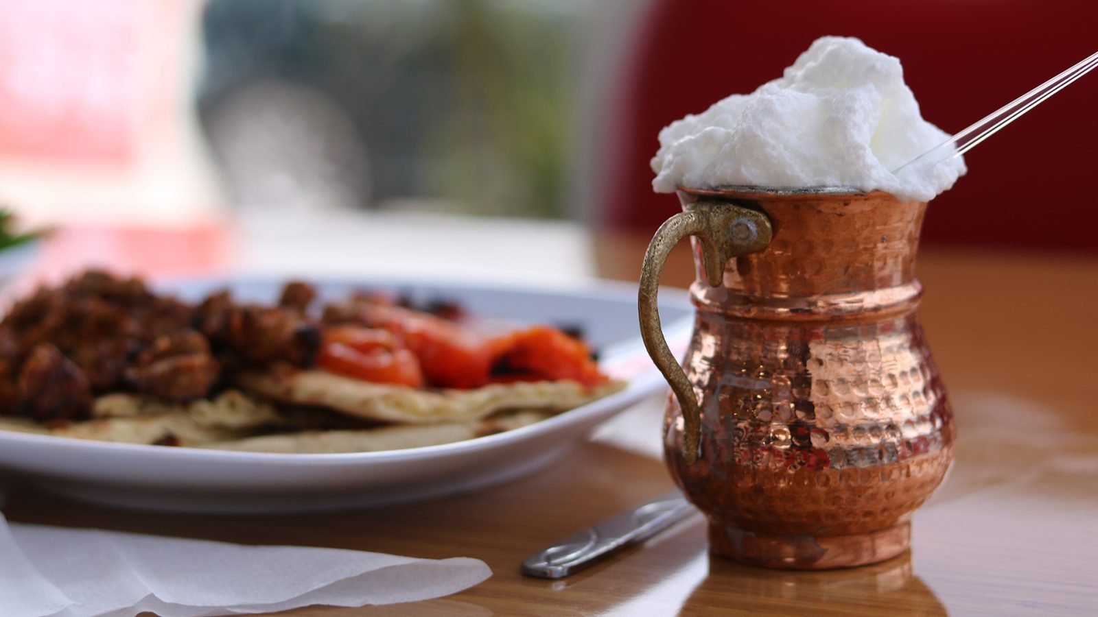 kuchnia-turecka-10-potraw-i-przysmakow-ktorych-sprobujesz-w-turcji-galeria-1