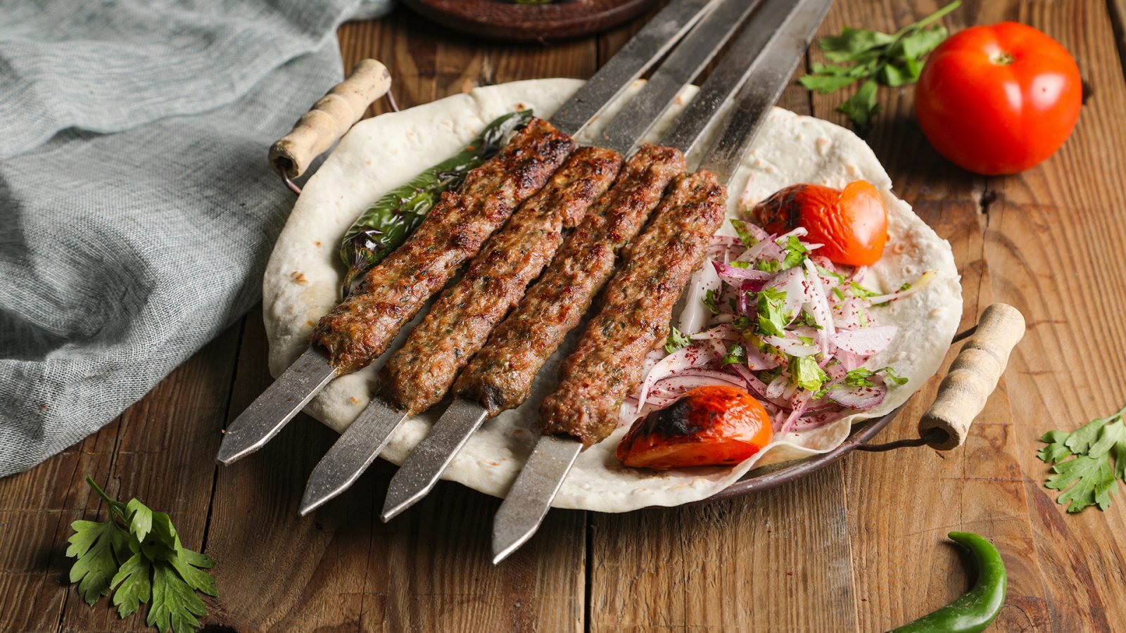 kuchnia-turecka-10-potraw-i-przysmakow-ktorych-sprobujesz-w-turcji-galeria-1