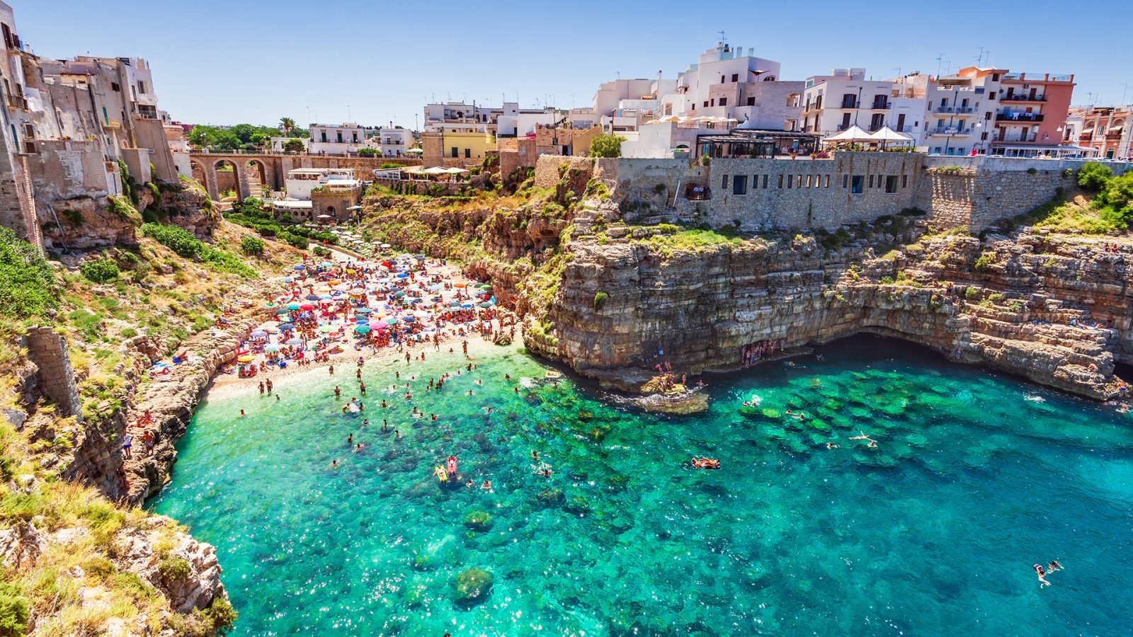 Zatoka w Polignano a Mare