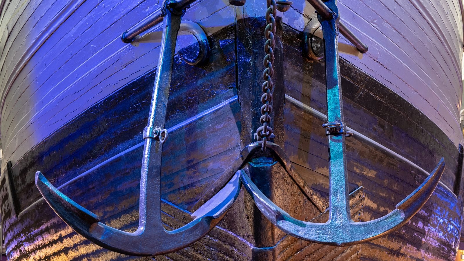 Statek polarny Fram z dwiema kotwicami, Oslo