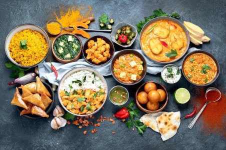 Kuchnia indyjska – przedstawiamy listę najpyszniejszych potraw