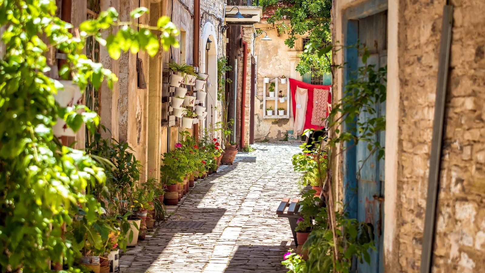 pafos-czy-larnaka-ktore-miasto-wybrac-na-wakacje-na-cyprze-galeria-3