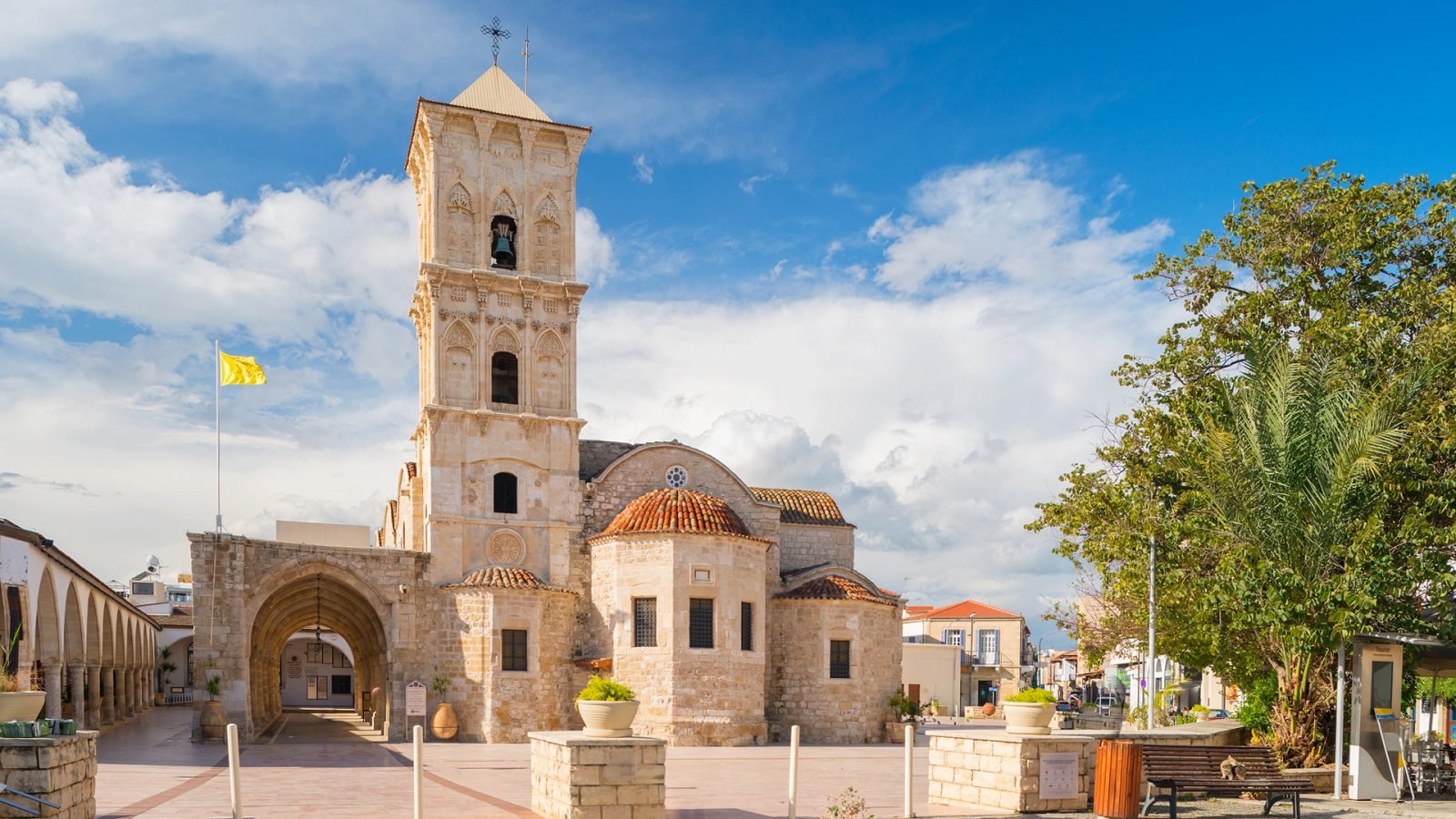 pafos-czy-larnaka-ktore-miasto-wybrac-na-wakacje-na-cyprze-galeria-1