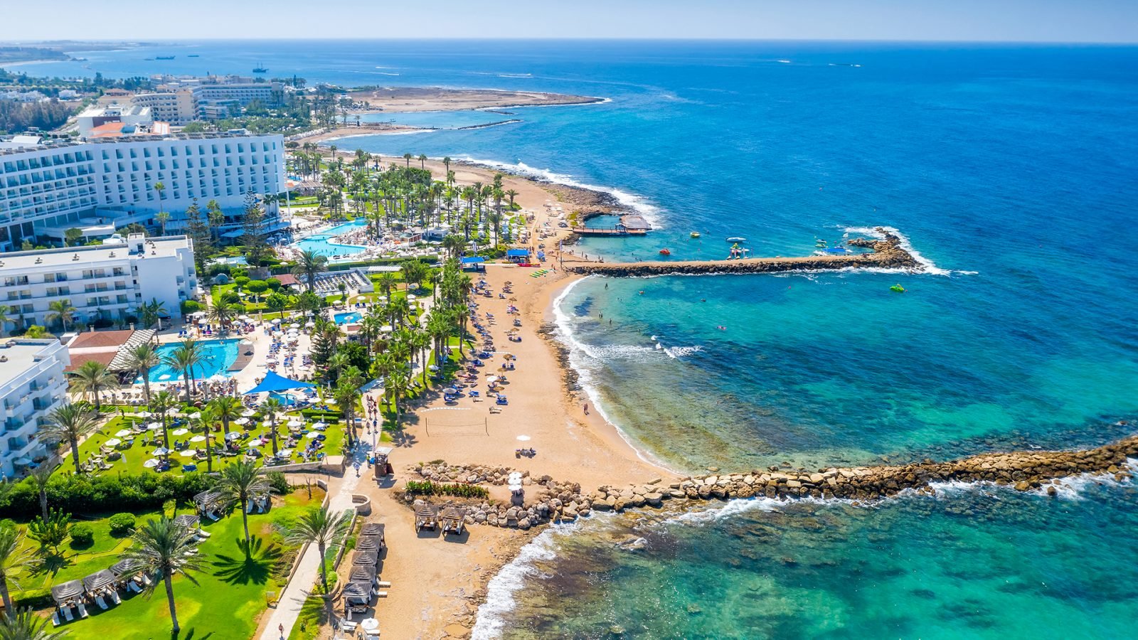 pafos-czy-larnaka-ktore-miasto-wybrac-na-wakacje-na-cyprze-galeria-1