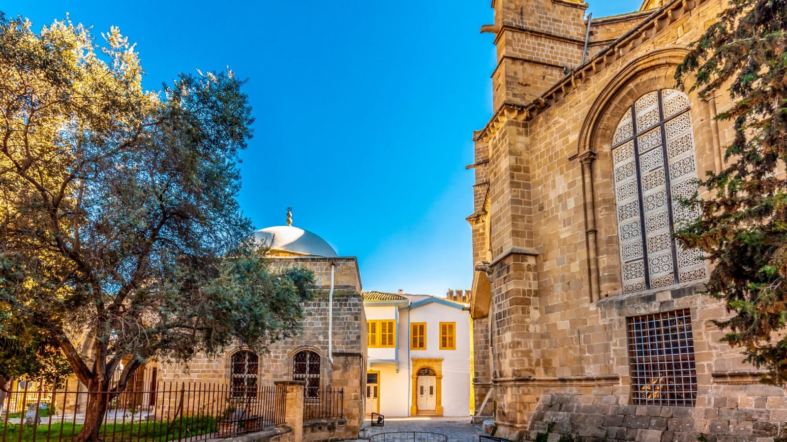 cypr-atrakcje-najpiekniejsza-turystyczna-wyspa-pelna-ciekawych-miejsc-galeria-2