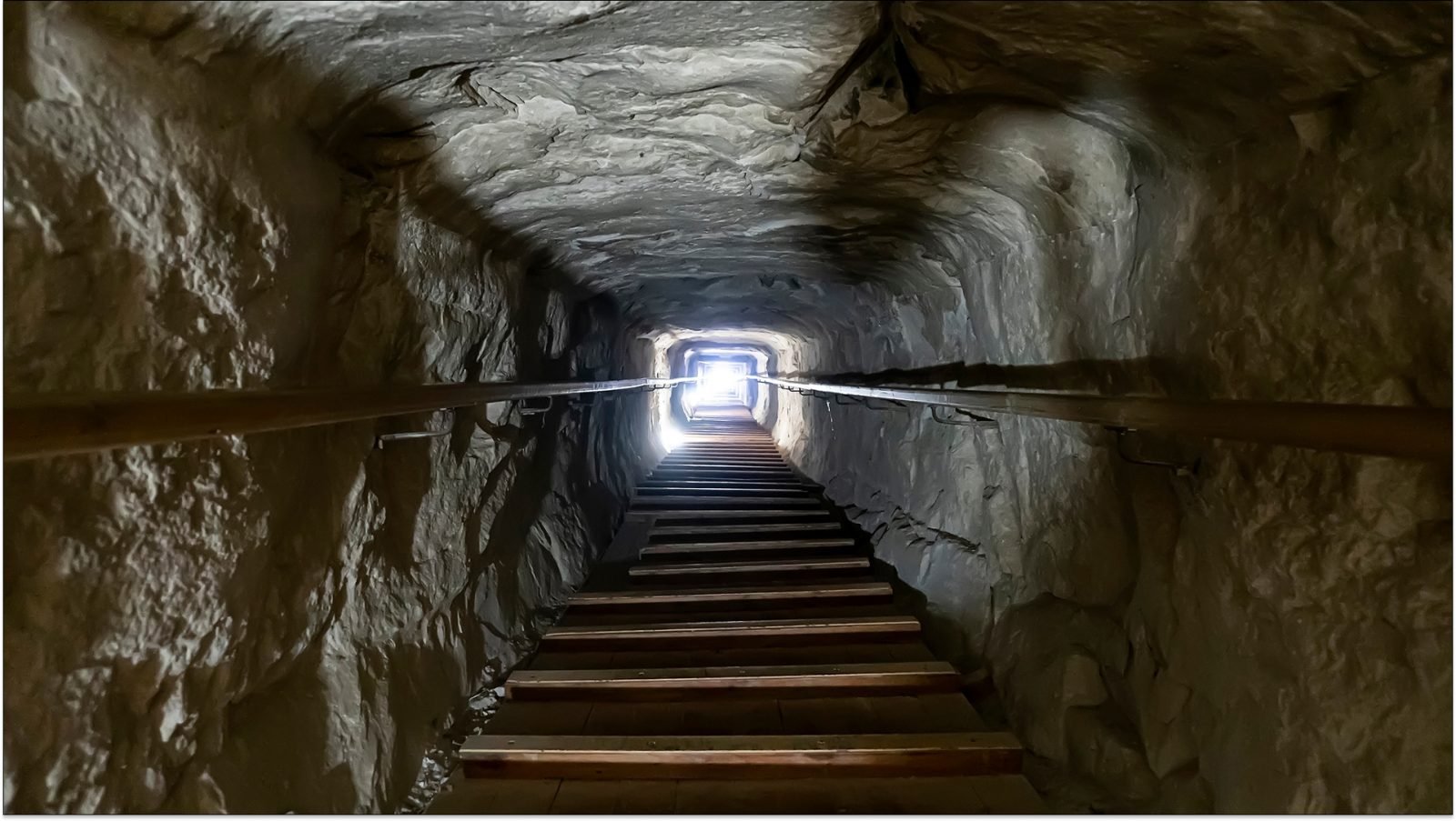 zabytki-egiptu-co-warto-zobaczyc-przewodnik-po-najwiekszych-atrakcjach-informacja