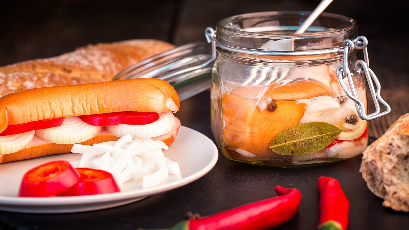 zupa-czosnkowa-gulasz-wolowy-i-knedle-co-zjesc-w-pradze-galeria-1