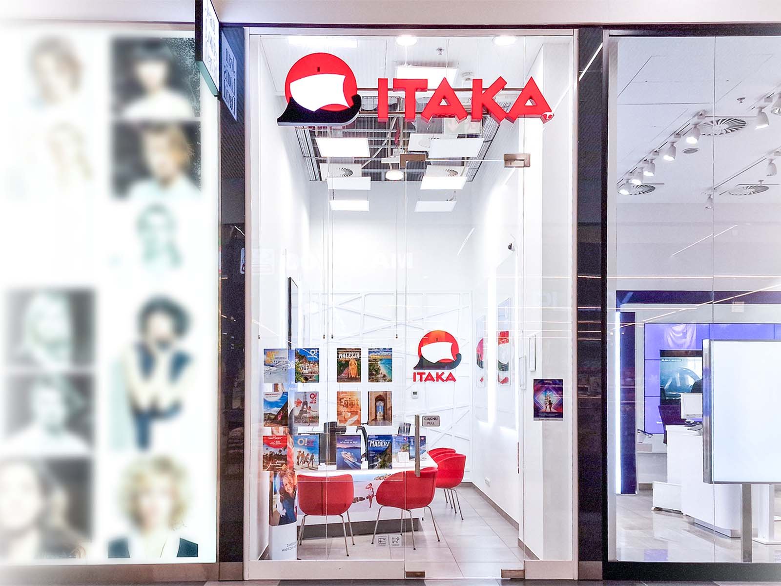 ITAKA WARSZAWA, GALERIA MŁOCINY