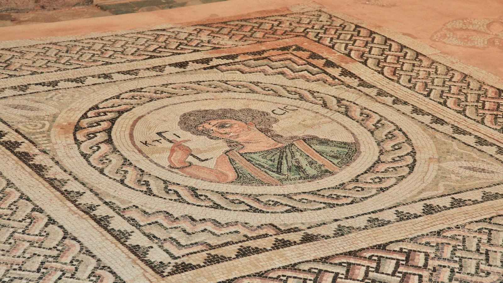 cypr-atrakcje-najpiekniejsza-turystyczna-wyspa-pelna-ciekawych-miejsc-galeria-2