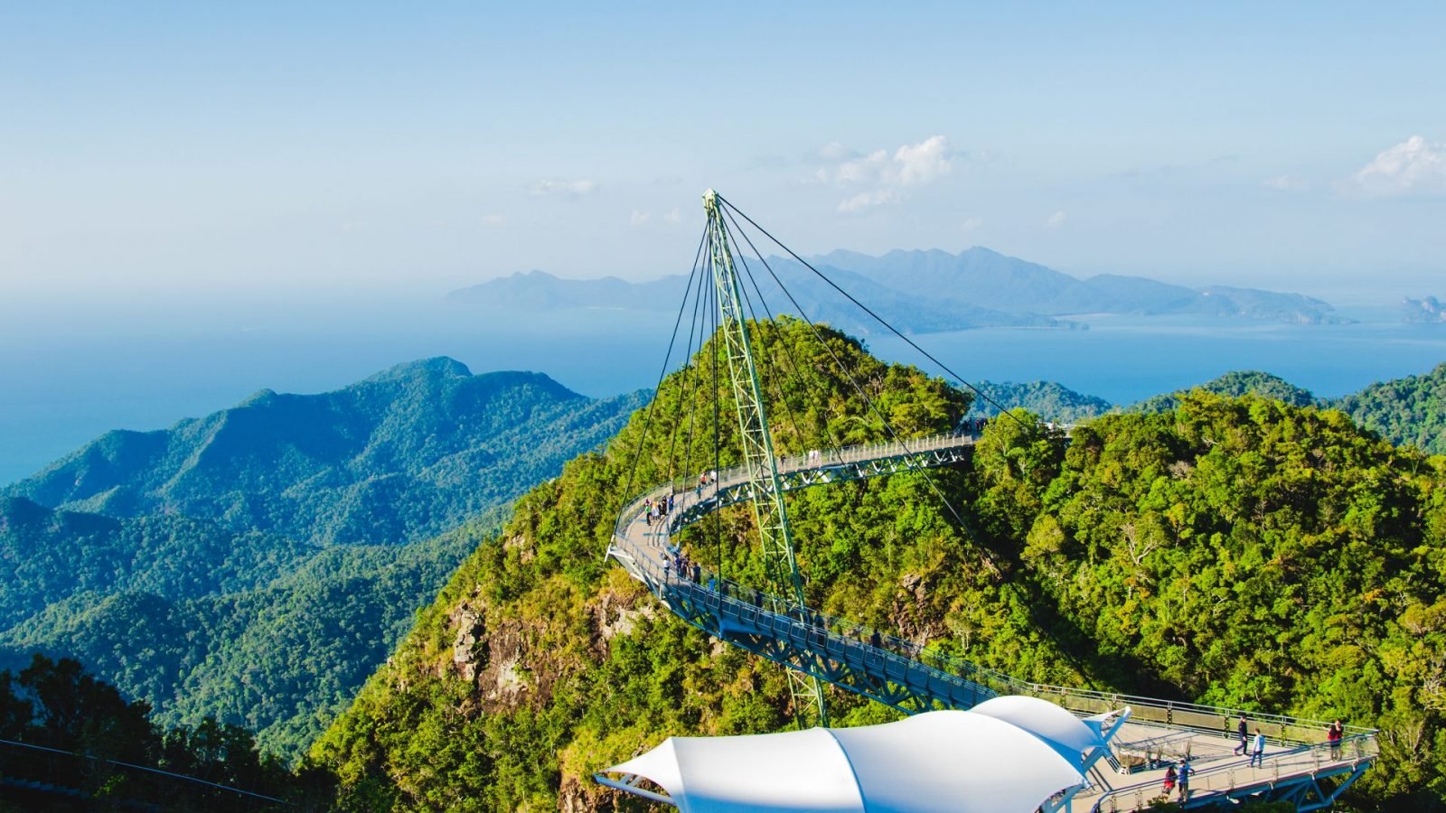 gdzie-na-wakacje-w-lutym-9-najlepszych-kierunkow-na-zimowy-urlop-galeria-1