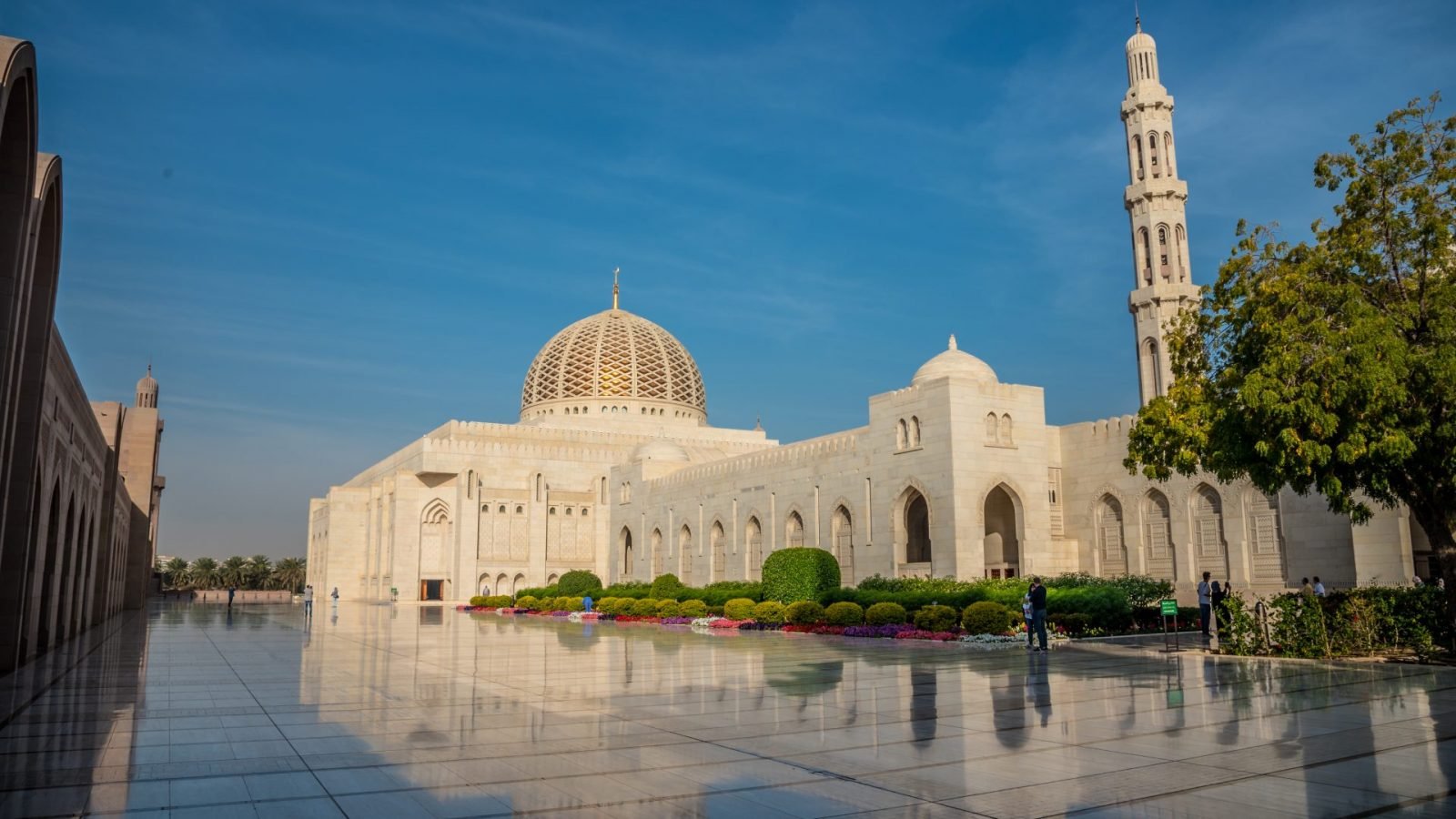 gdzie-na-wakacje-w-lutym-9-najlepszych-kierunkow-na-zimowy-urlop-galeria-1