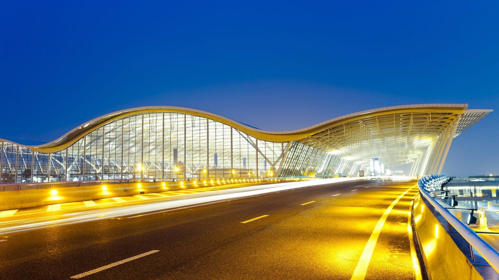 10-najwiekszych-lotnisk-na-swiecie-galeria-1