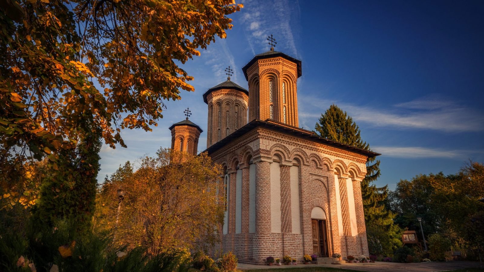 rumunia-i-jej-tajemnicza-transylwania-czyli-na-tropie-drakuli-galeria-1