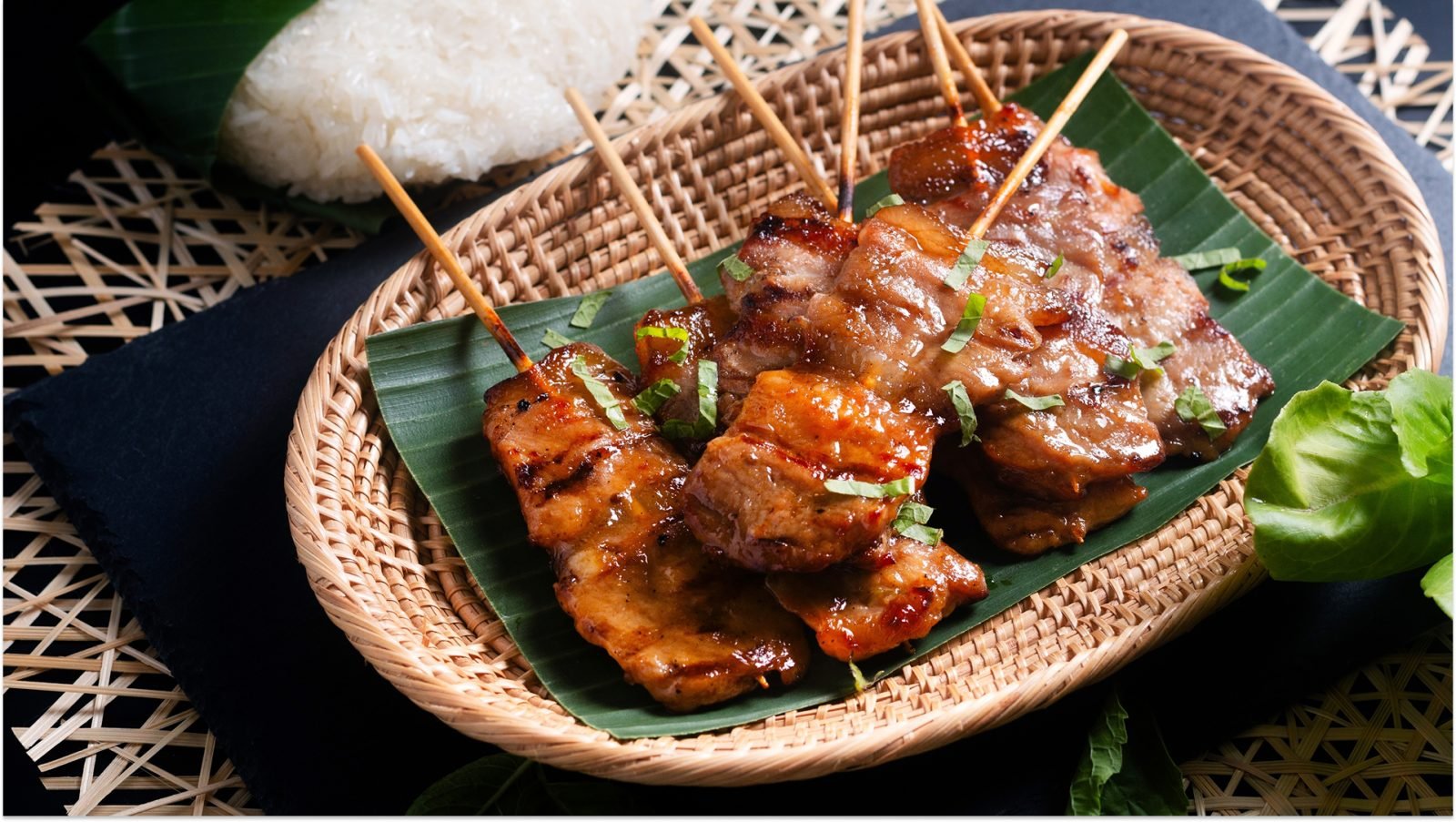 Moo ping-  aromatyczne szaszłyki wieprzowe