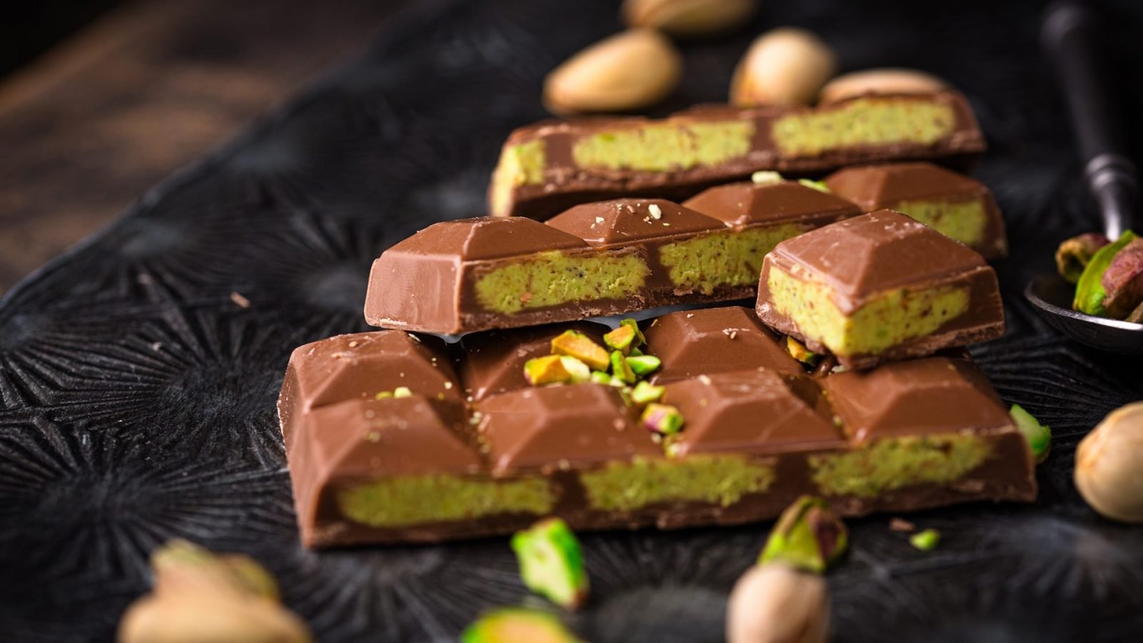 dubajska-czekolada-i-kawa-ze-zlotem-czego-jeszcze-skosztujesz-w-emiratach-galeria-1