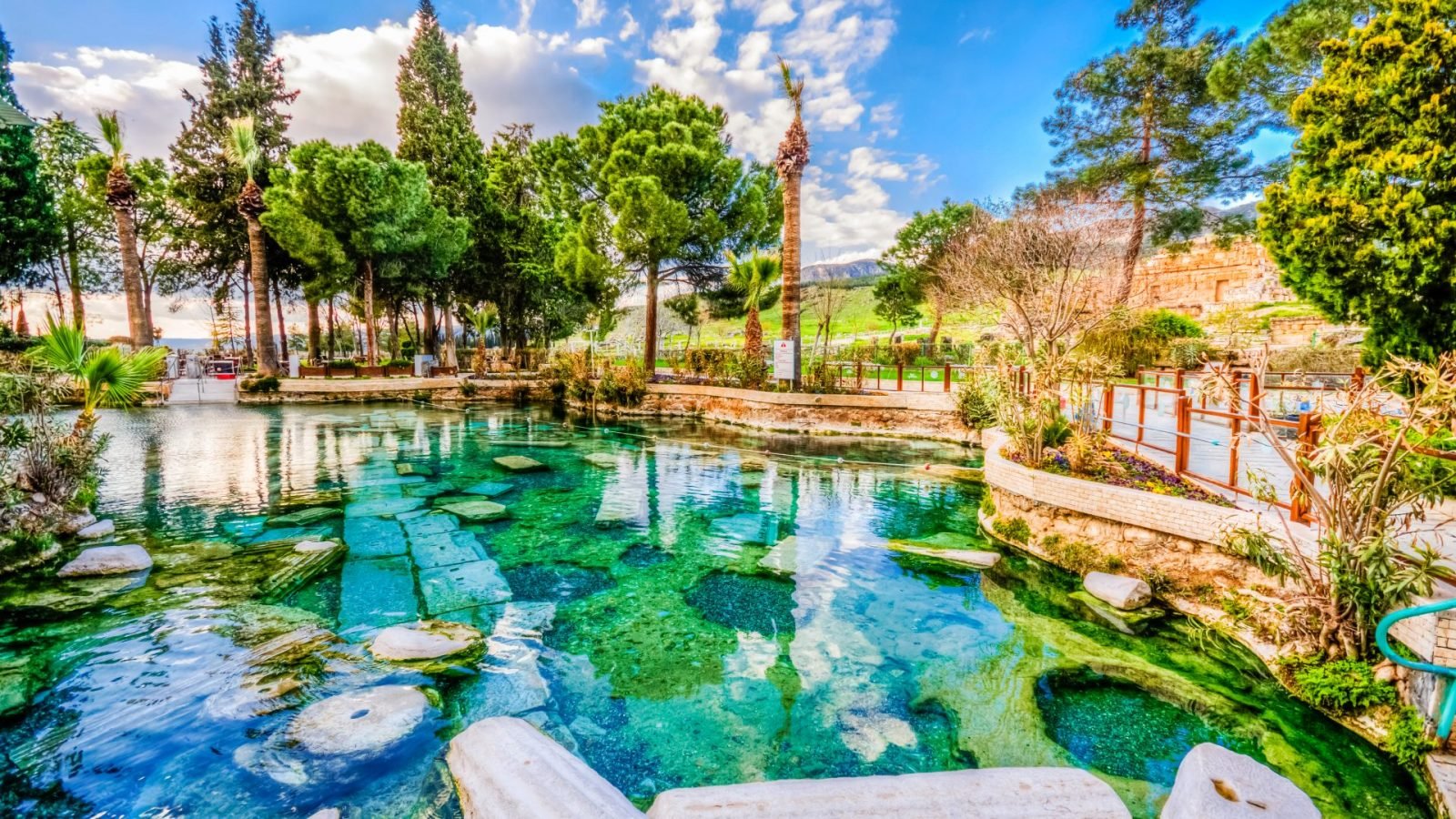 poznaj-8-atrakcji-w-turcji-co-warto-zobaczyc-galeria-2