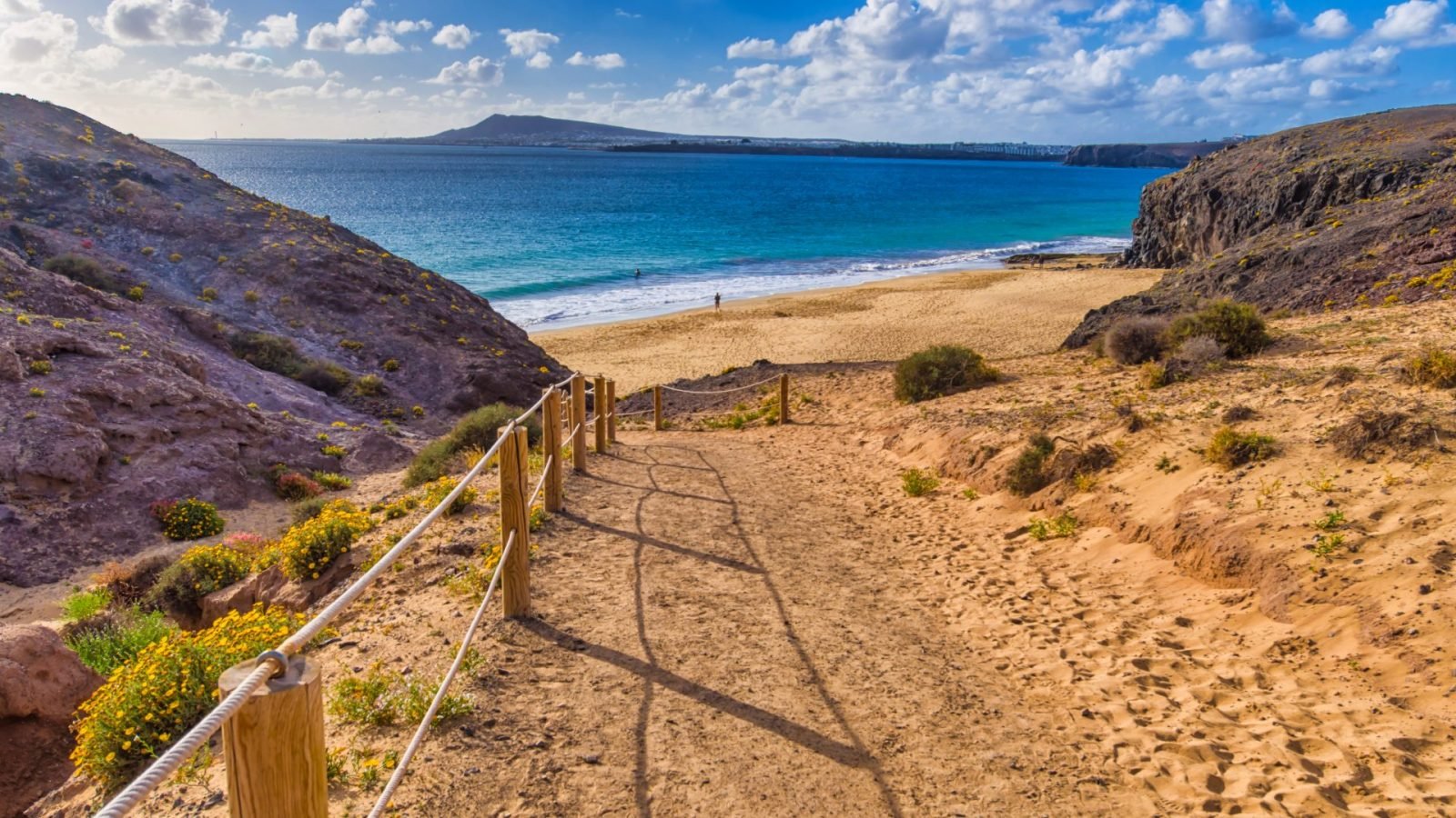 co-warto-wiedziec-przed-wylotem-na-kanaryjska-wyspe-lanzarote-galeria-1