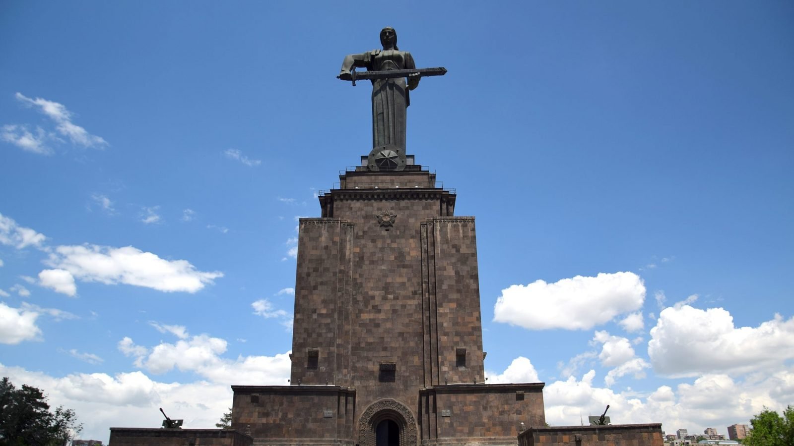 tbilisi-stolica-gruzji-co-warto-zobaczyc-informacja