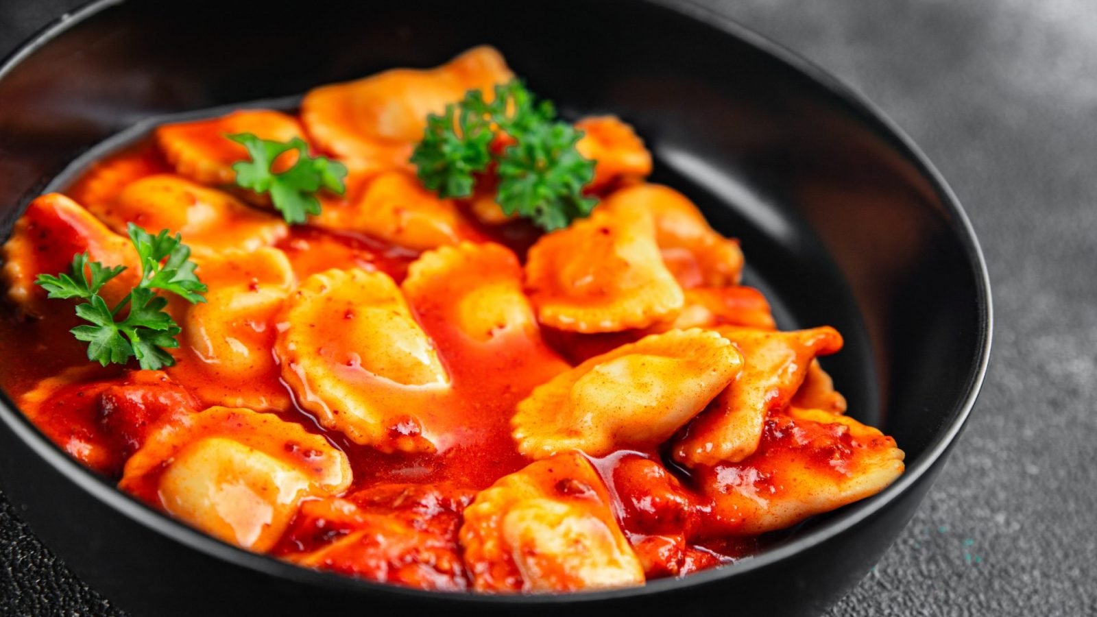 co-zjesc-w-bolonii-kulinarna-wycieczka-po-lokalnej-kuchni-wloch-galeria-1