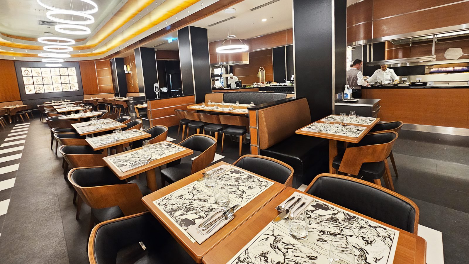 hotele-przy-disneyland-paris-ktory-wybrac-podpowiadamy-galeria-2