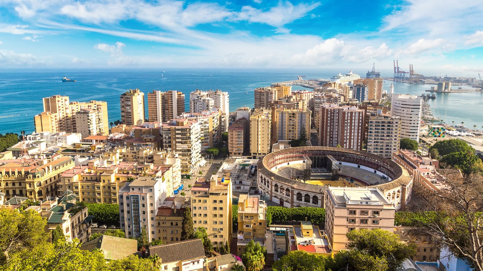 Panoramiczny widok na Malagę, Hiszpania