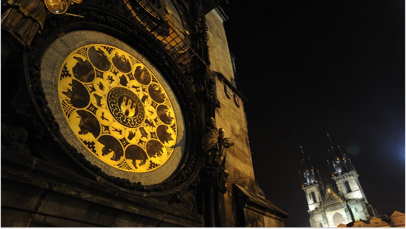 jarmark-bozonarodzeniowy-w-pradze-gdzie-i-kiedy-sie-odbywa-galeria-1