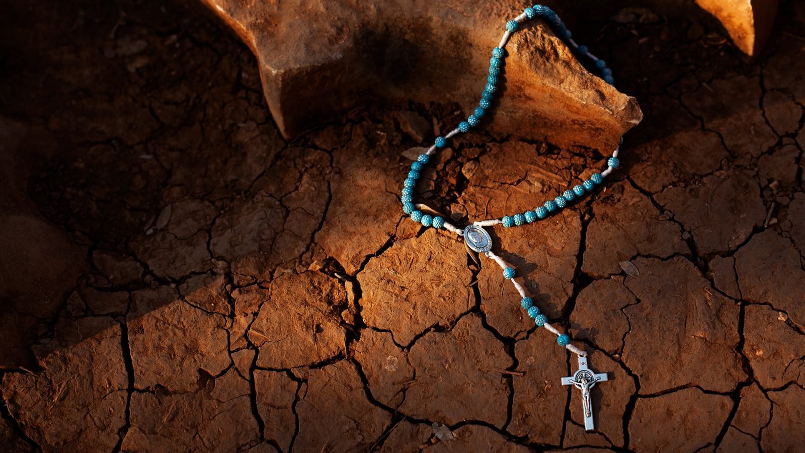 Różaniec na ziemi Medjugorie