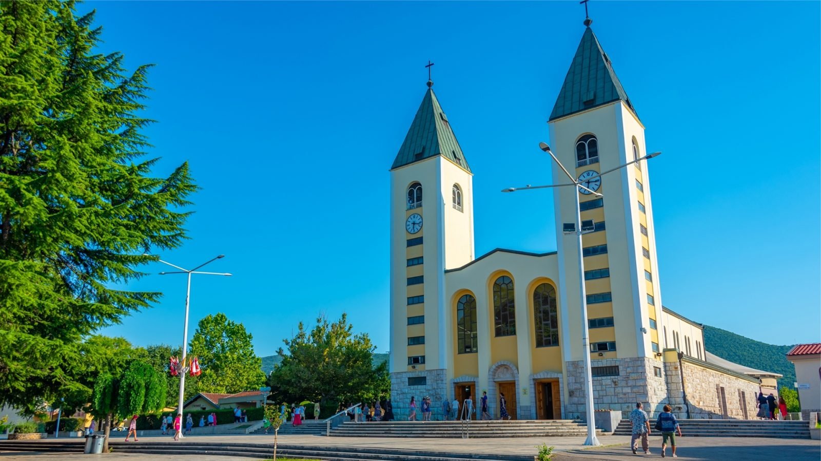 medjugorie-objawienia-i-pielgrzymki-jak-zaplanowac-podroz-galeria-1