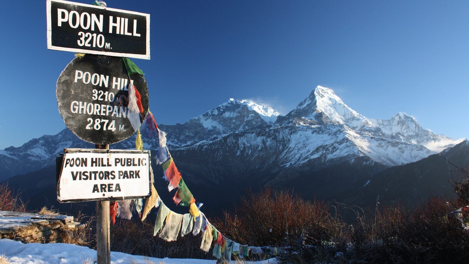 Annapurna ze wzgórza Poon, Nepal.