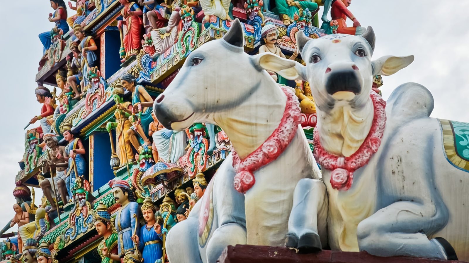 Posągi świątyni hinduskiej w Singapurze