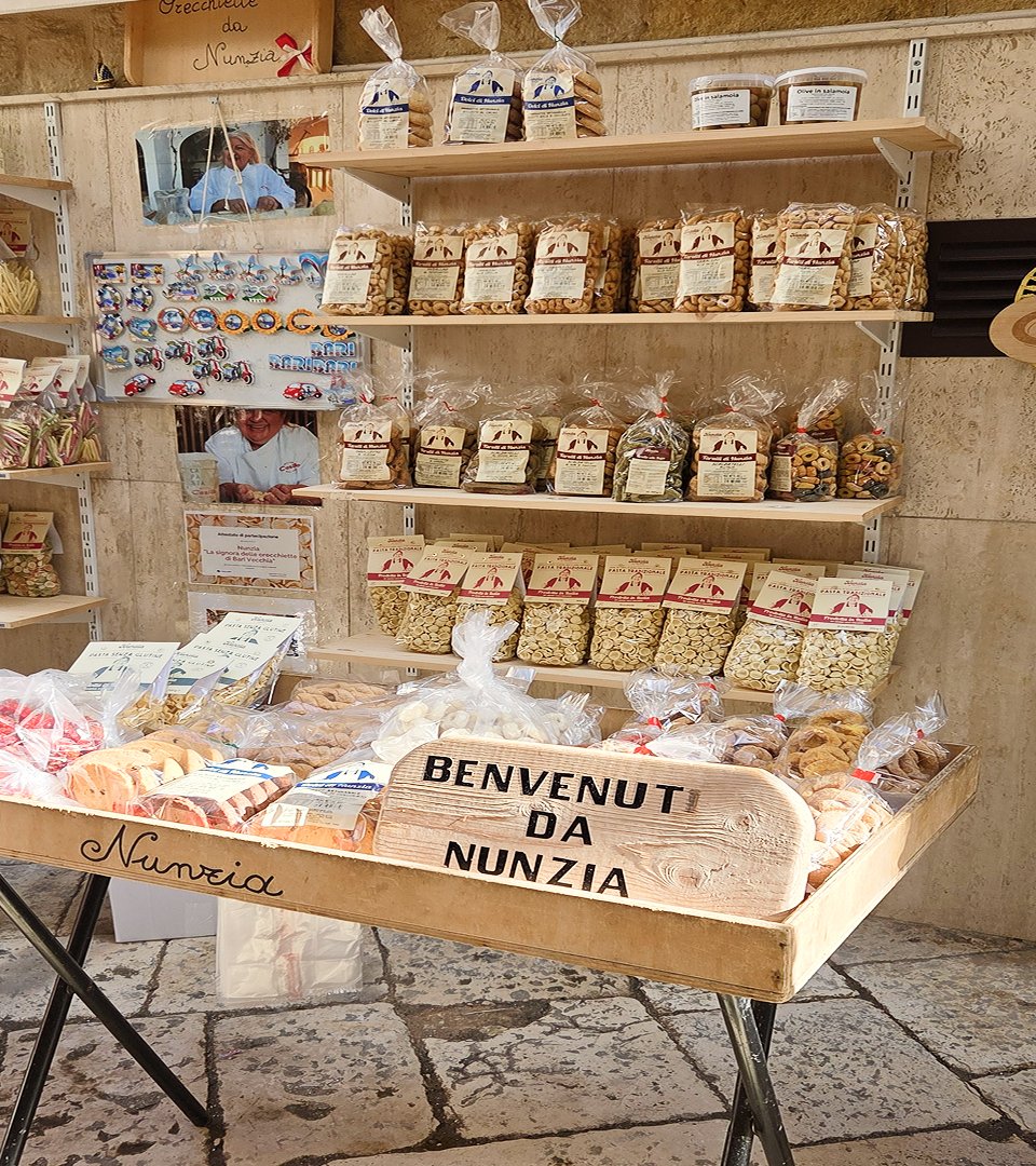 Stoisko na ulicy makaronów Strada delle Orecchiette