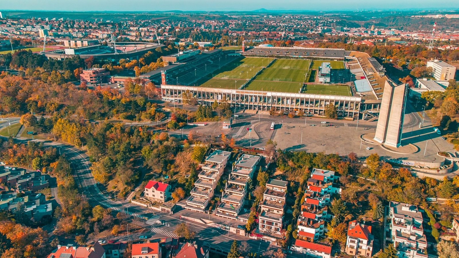najwiekszy-stadion-na-swiecie-gdzie-sie-znajduje-galeria-1