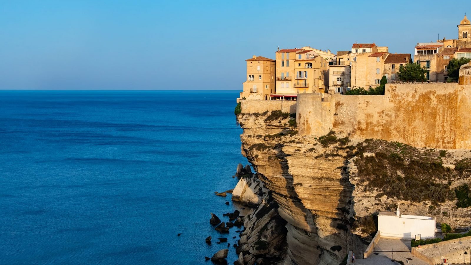 korsyka-co-warto-wiedziec-o-najwiekszej-wyspie-francji-galeria-1