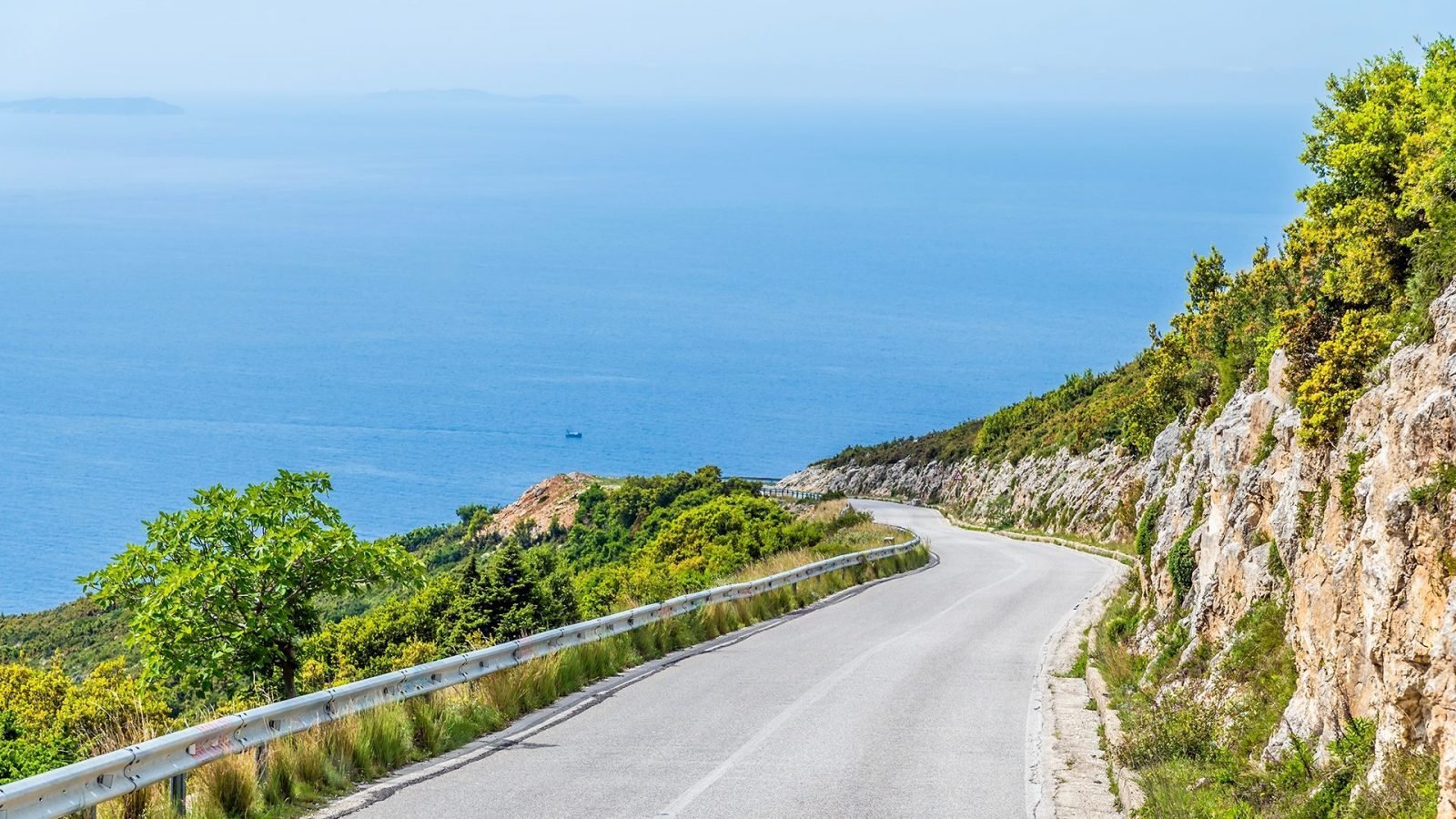 albania-co-zobaczyc-najpiekniejsze-miejsca-i-atrakcje-galeria-1