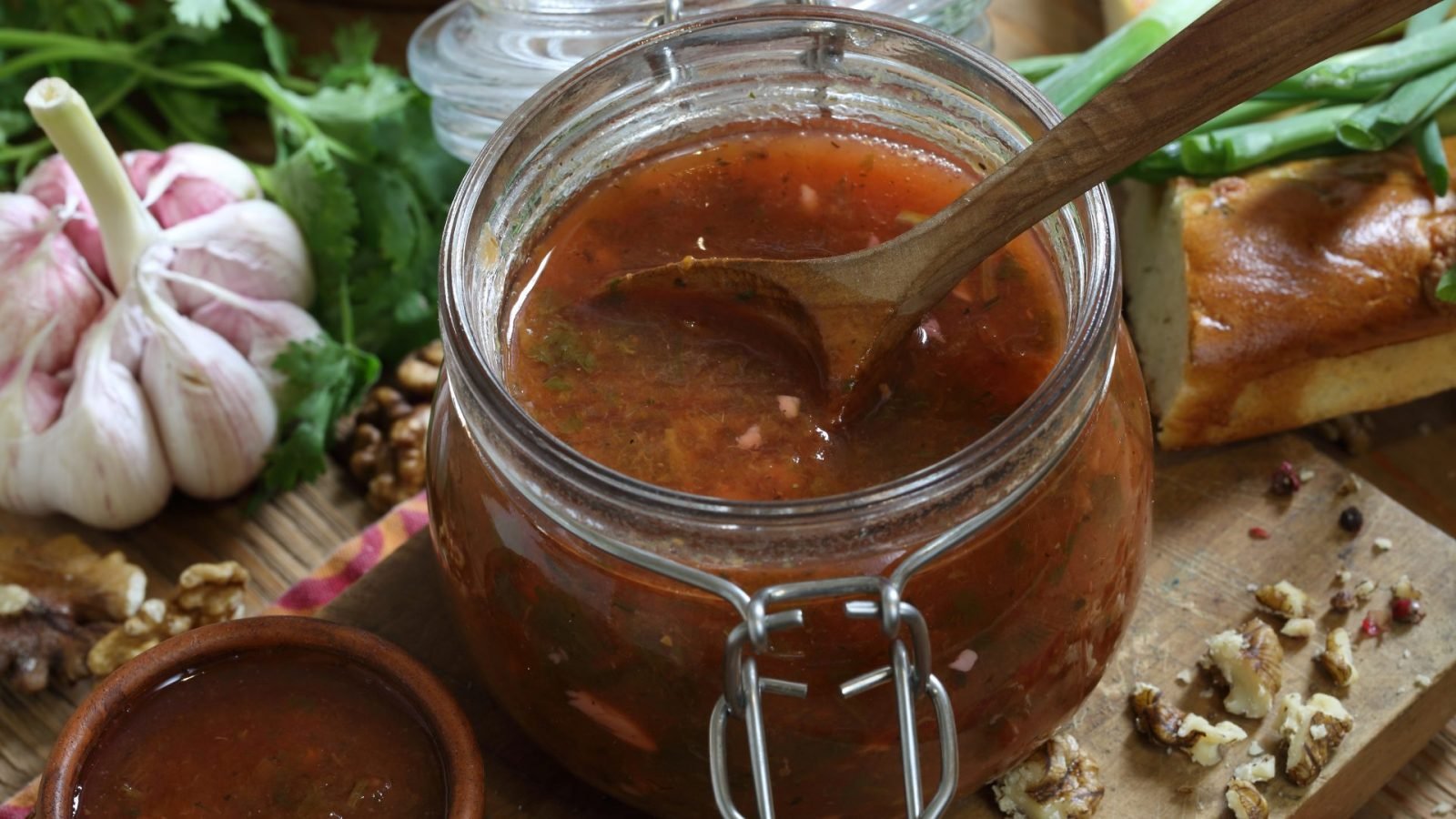 Tkemali – sos na bazie śliwek 