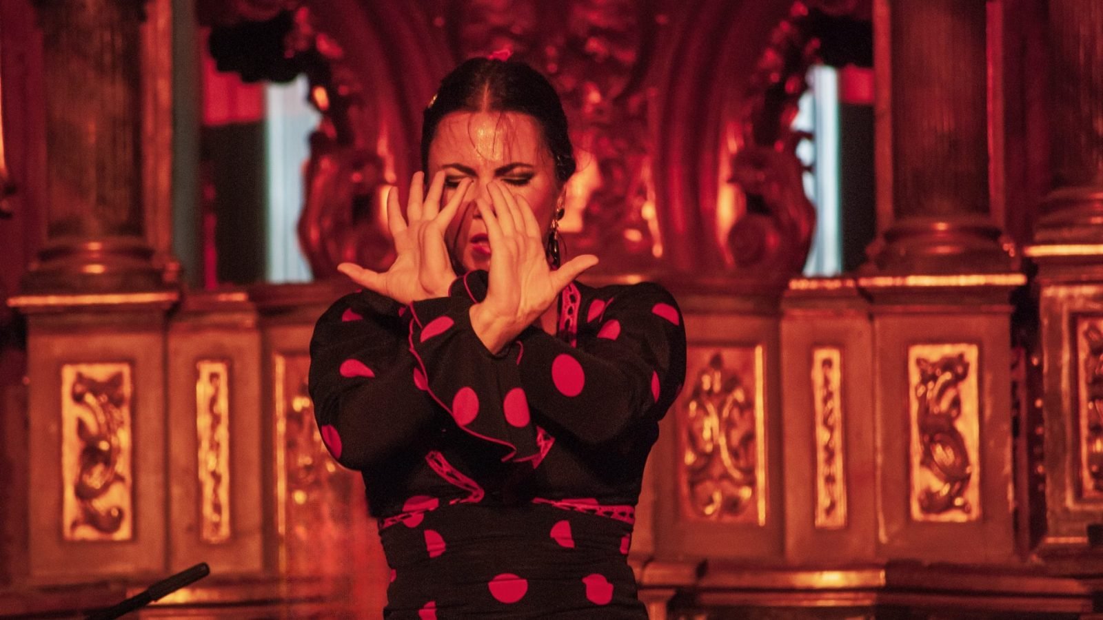 flamenco-taniec-pasja-i-tradycja-hiszpanskiej-andaluzji-galeria-2