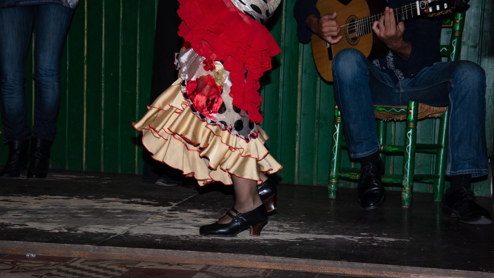 flamenco-taniec-pasja-i-tradycja-hiszpanskiej-andaluzji-galeria-1