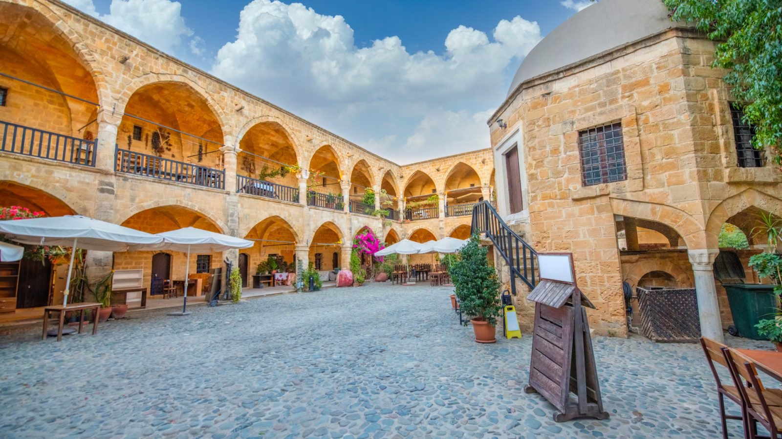 cypr-atrakcje-najpiekniejsza-turystyczna-wyspa-pelna-ciekawych-miejsc-galeria-3