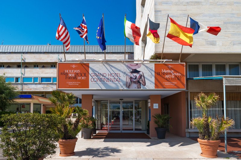 Grand Hotel Continental 12