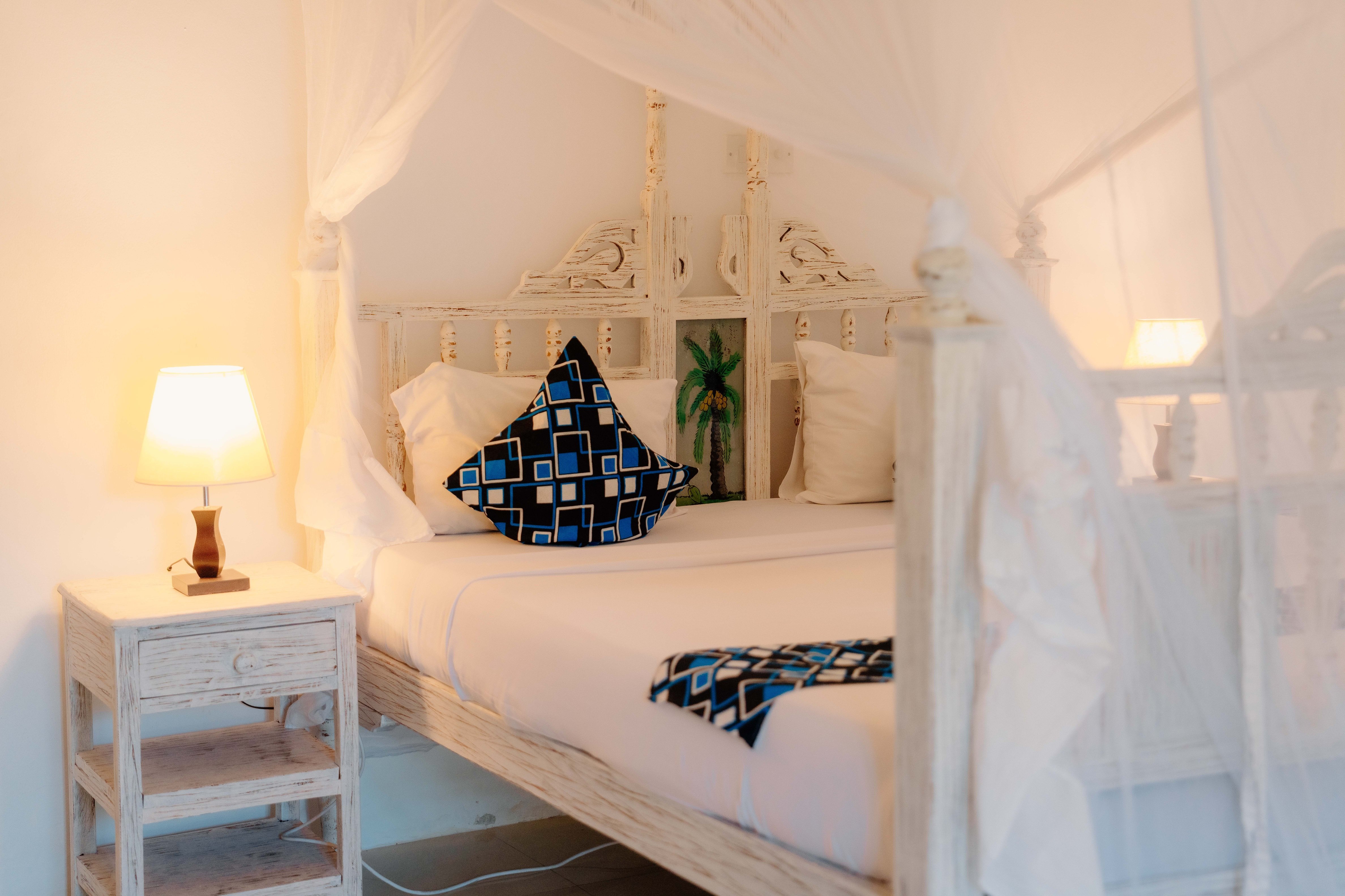 Pearl Beach by Sansi 12