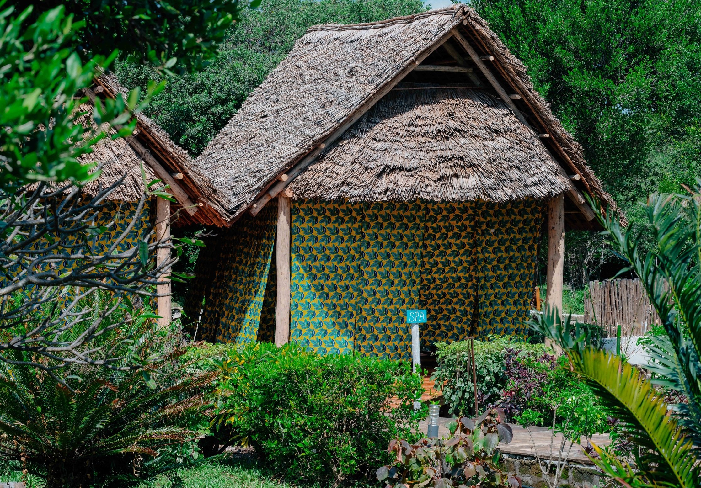 Pearl Beach by Sansi 20