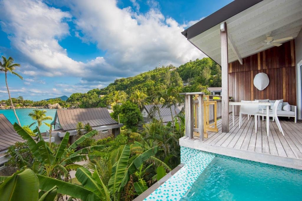 Carana Beach Hotel 20