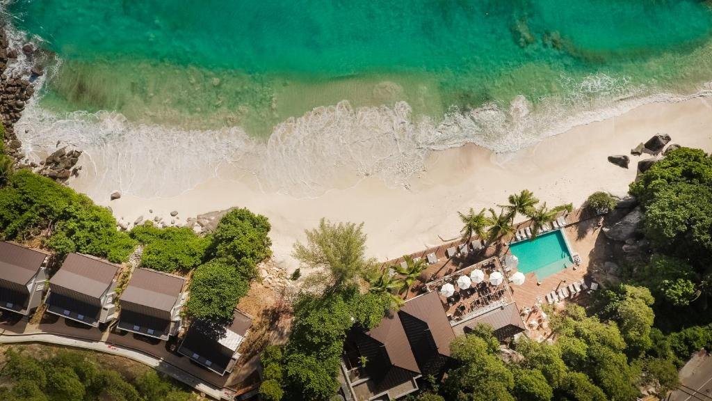 Carana Beach Hotel 28
