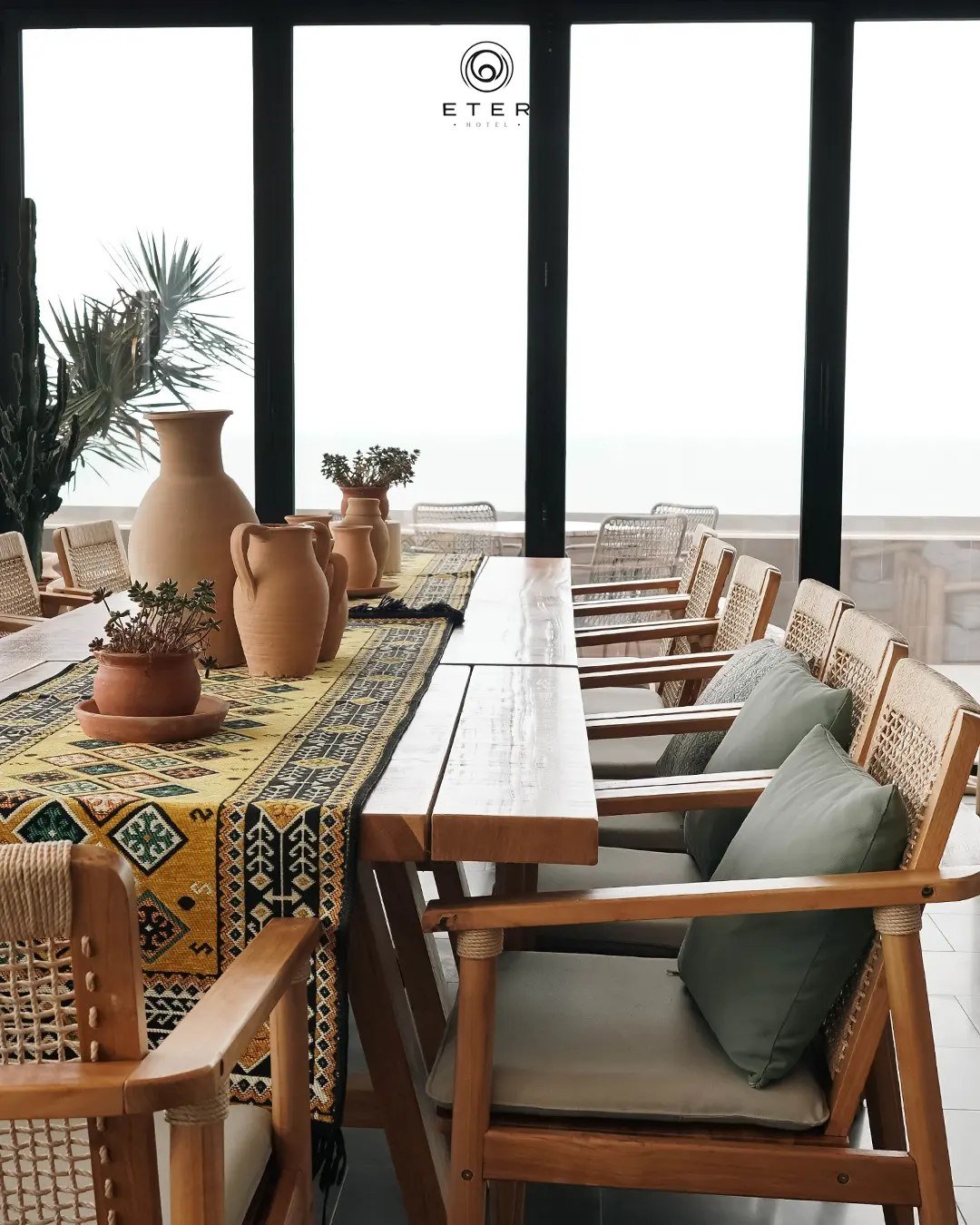 Eter Hotel 44