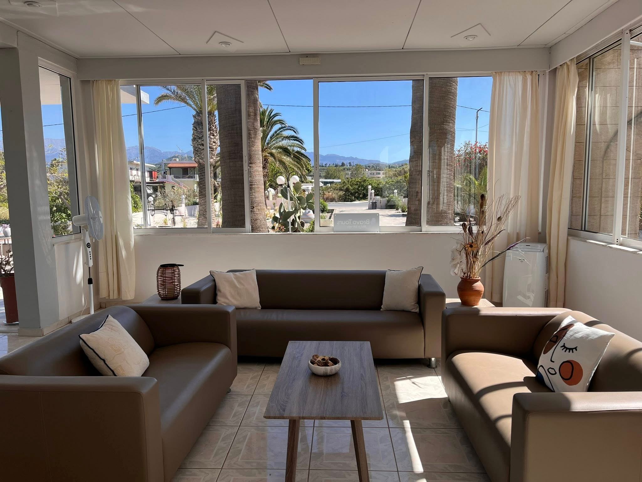 Venus Beach Hotel 10