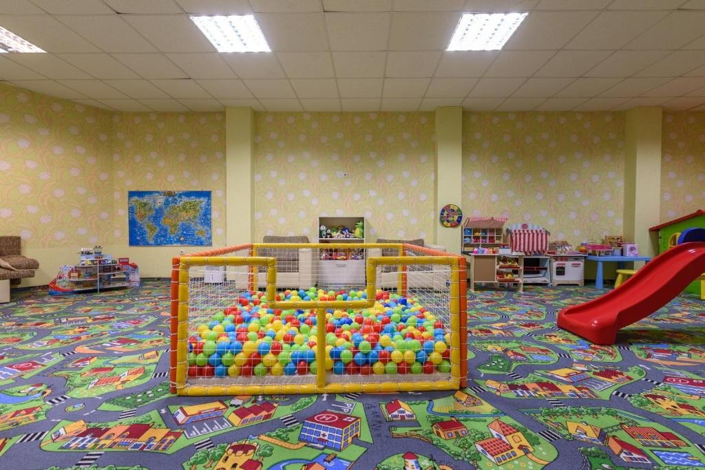 Grand Royale Apartment Complex & Spa 23