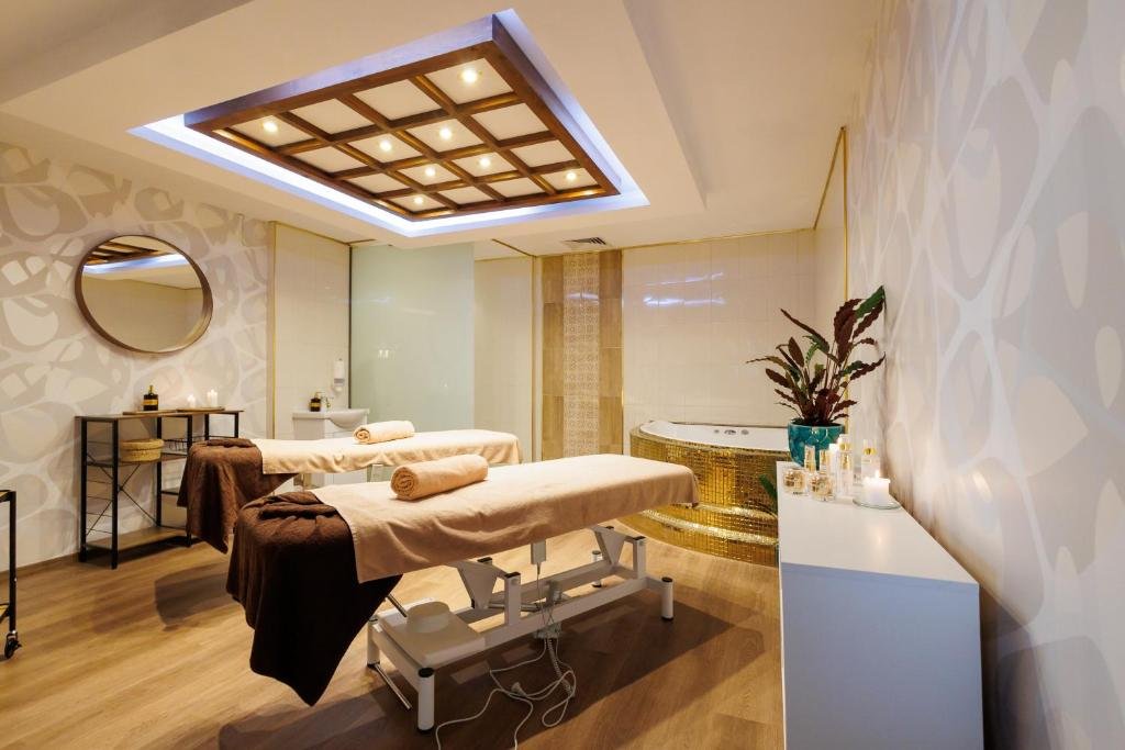 Vihren Royal Palace 11